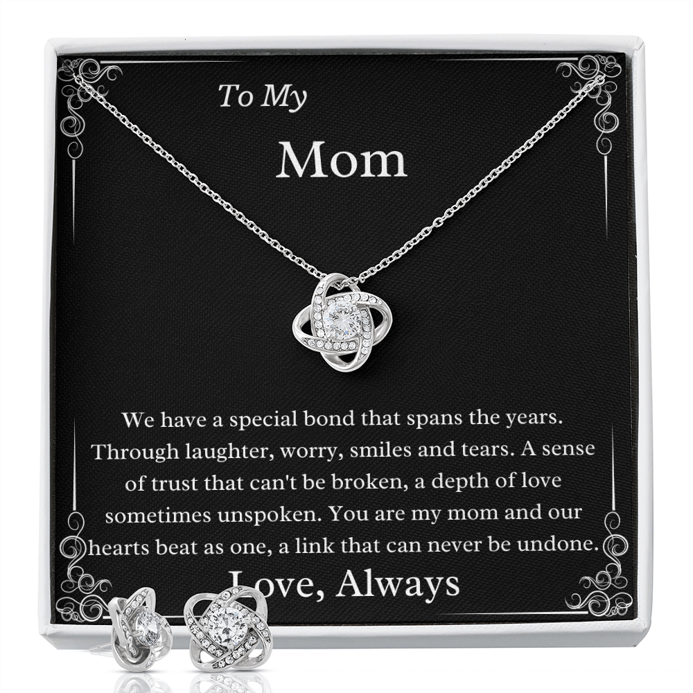 To My Mom A Special Bond Luxury Necklace And Earring Set