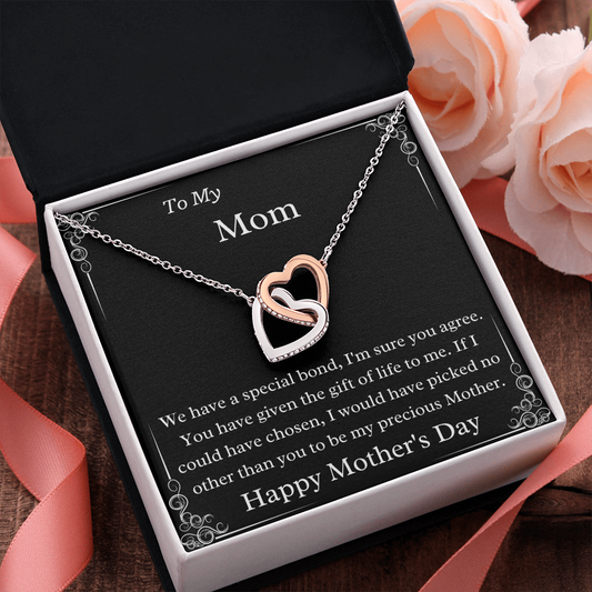 To My Mom A Precious Mother Two Hearts As One Luxury Necklace